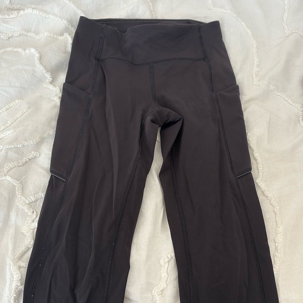 Lululemon black leggings